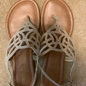 Coach and four sandals